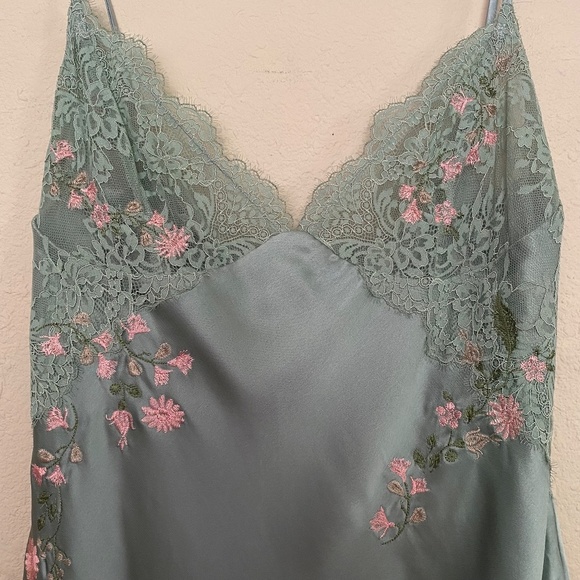 HOUSE OF CB XL D-DD  'Fallon' Light Jade Embroidered floral Slip Dress NWOT - Picture 10 of 16